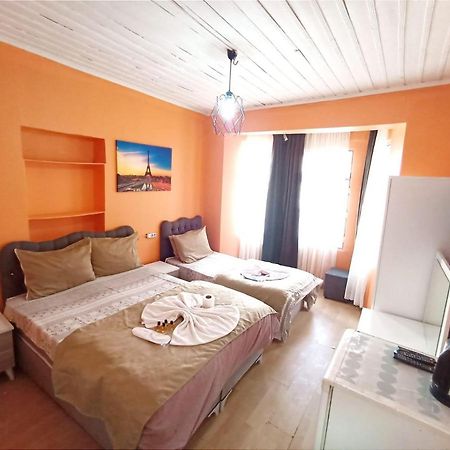 Taksim Gold Hotel Istanboel Buitenkant foto