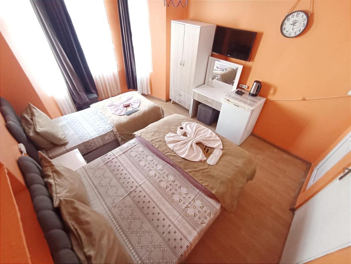 Taksim Gold Hotel Istanboel Buitenkant foto